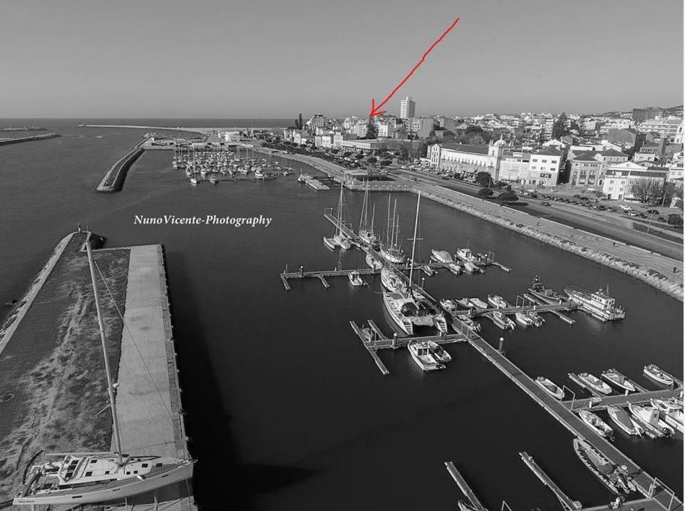 New Apt Center 1 Min Walk Beach/River/Casino!!! Figueira da Foz Exterior foto