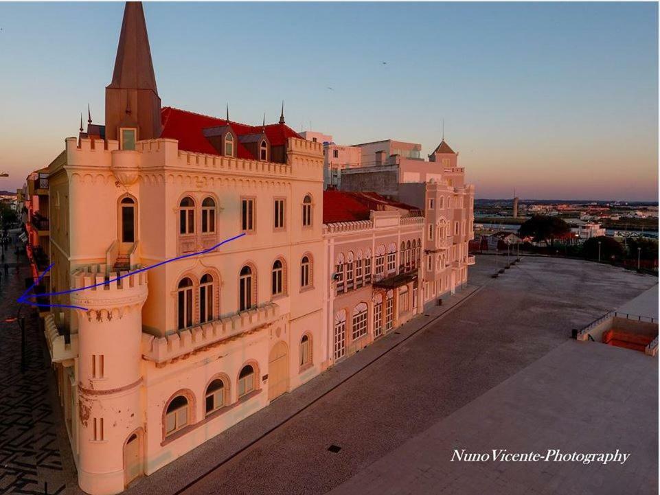 New Apt Center 1 Min Walk Beach/River/Casino!!! Figueira da Foz Exterior foto
